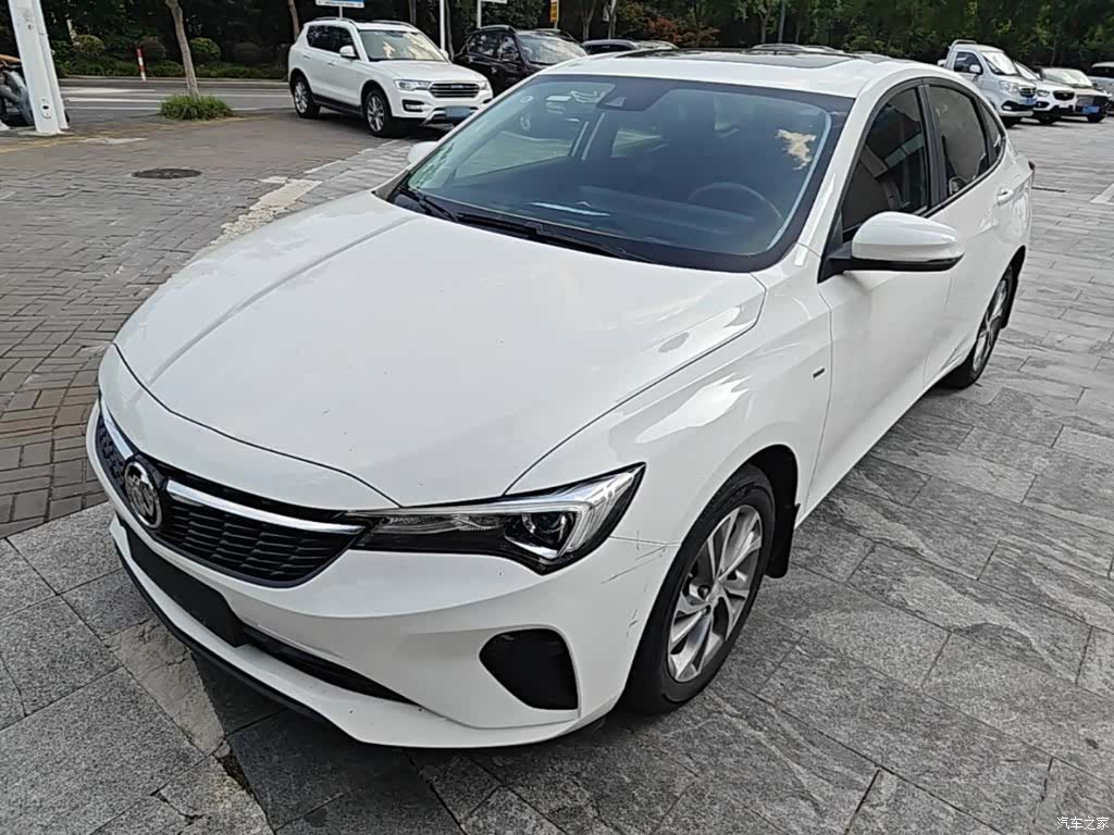 Buick Verano, 2023 1
