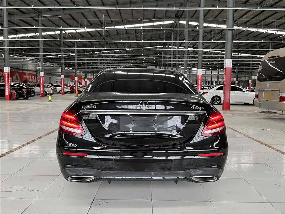 Mercedes-Benz E-class Mercedes-Benz E-class
