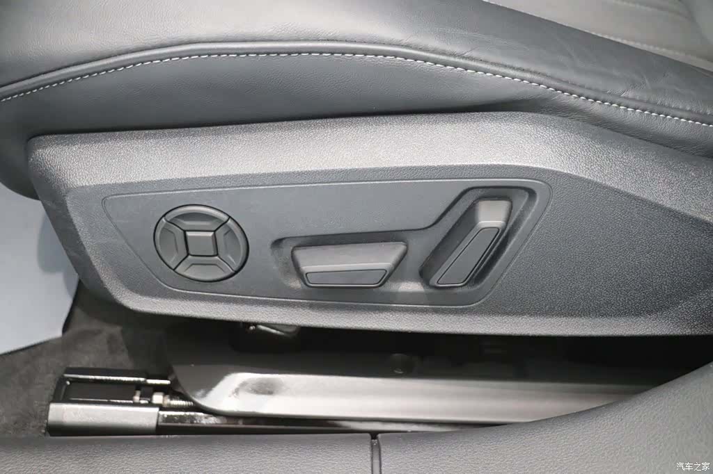 Audi A7L, 2024 12