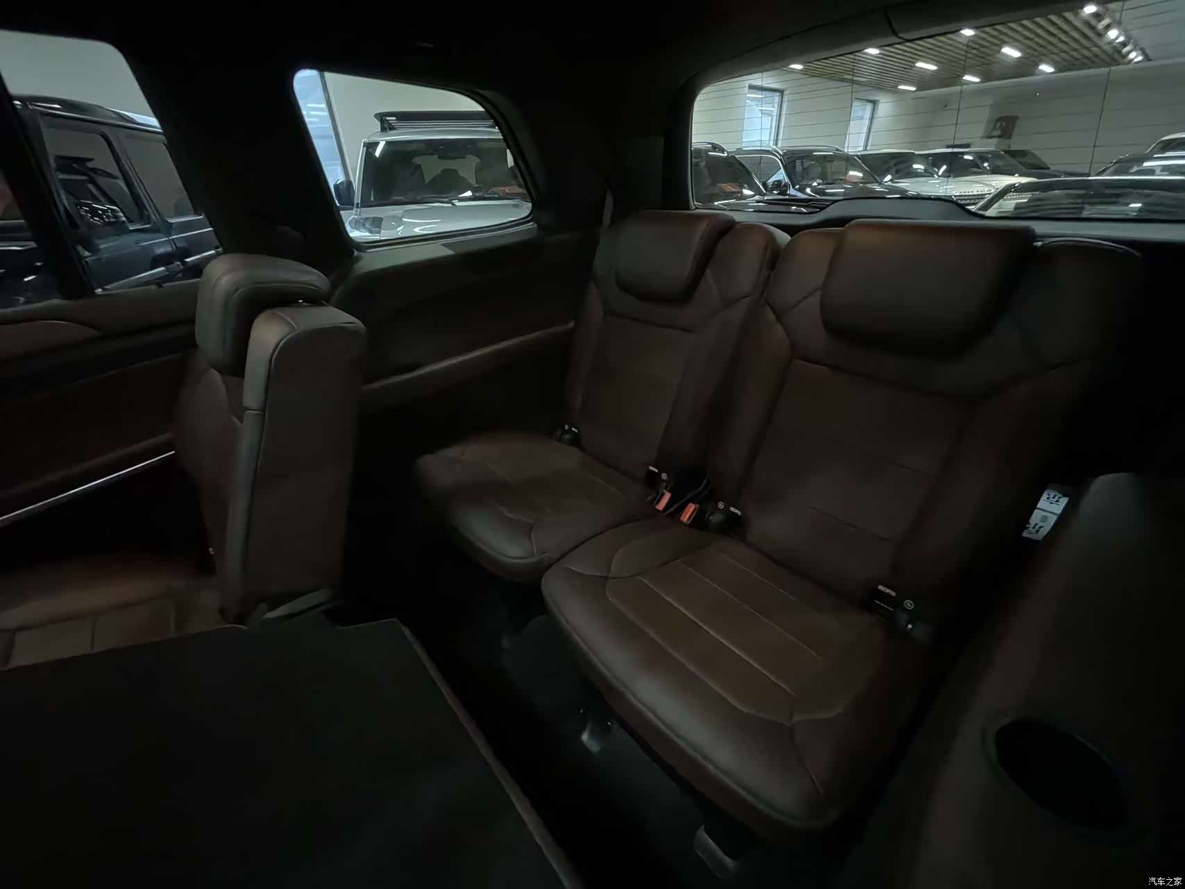 Mercedes-Benz GL-Class, 2014 13