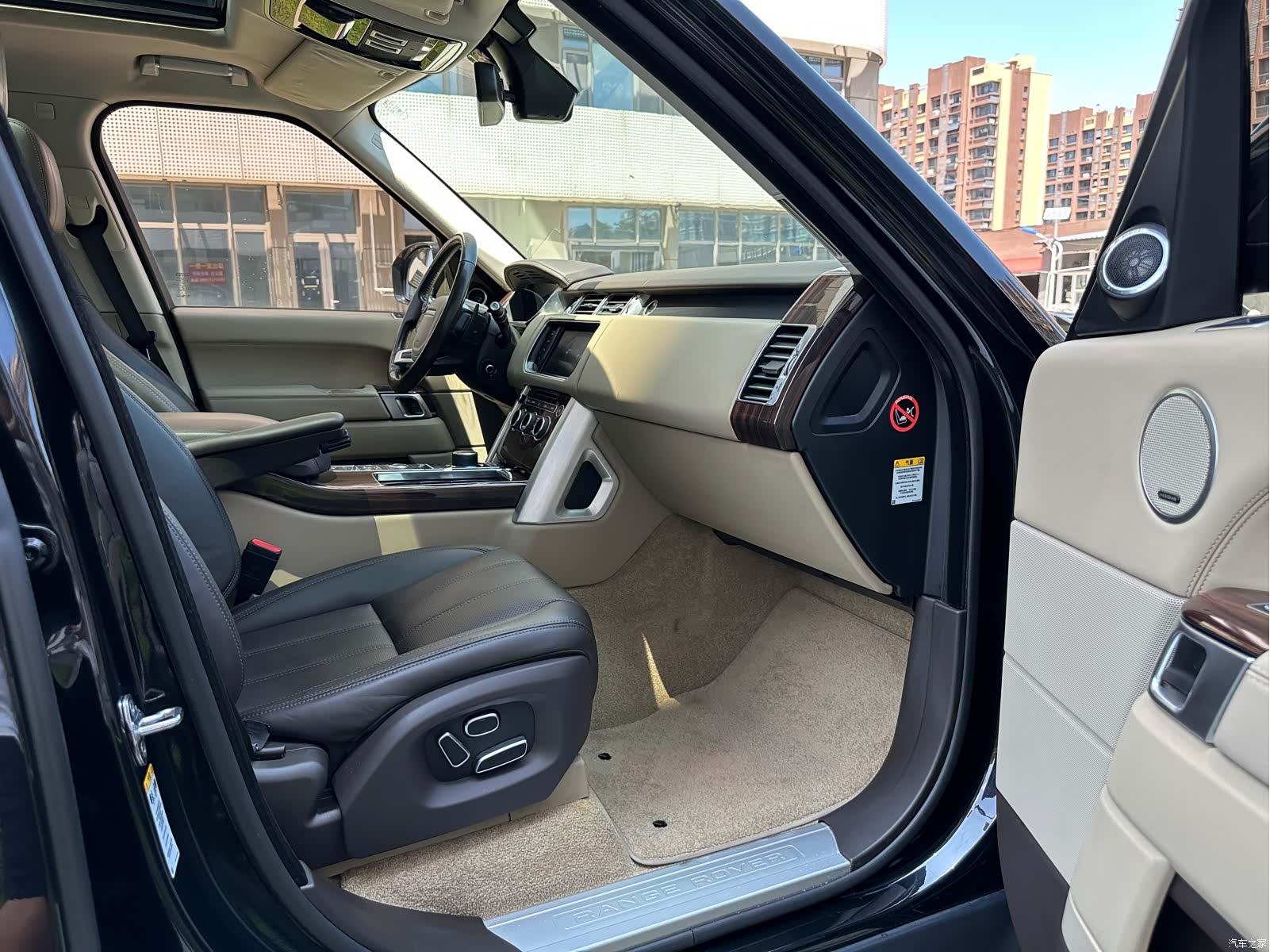 Land Rover Range Rover, 2015 9