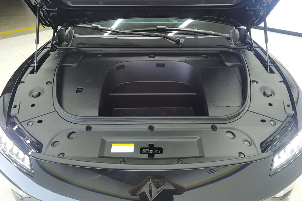 DongFeng eπ007, 2024 10