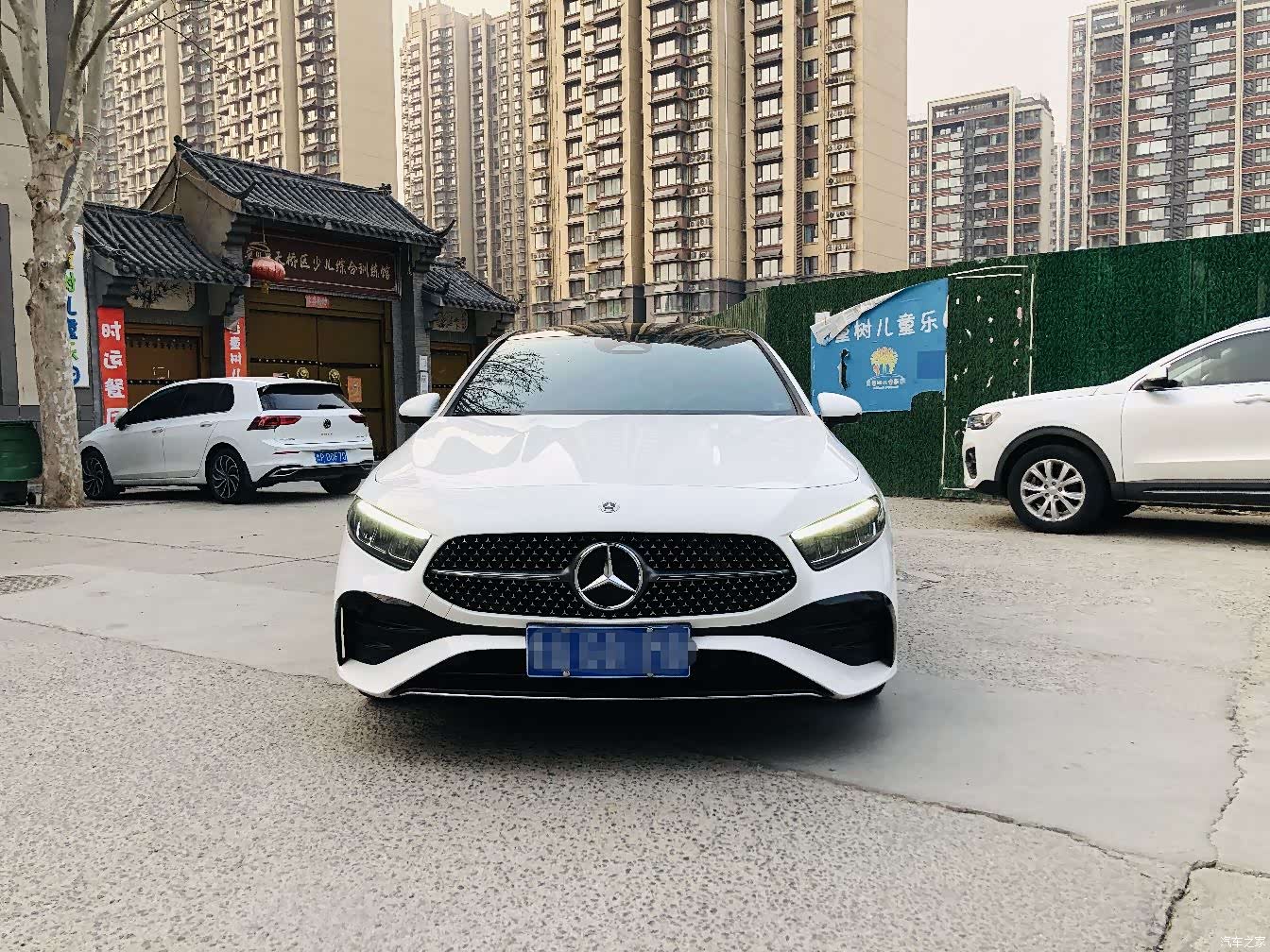 Mercedes-Benz A-Class, 2024 2
