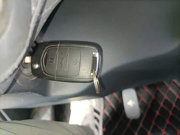 Baojun E200 2019 250KM zhi xing ban