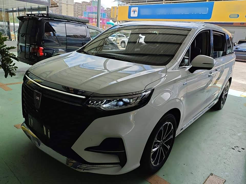 Roewe iMAX8 Roewe iMAX8