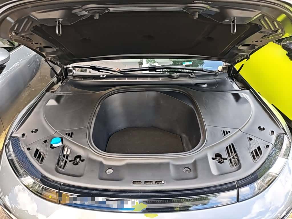 Xpeng P7, 2022 20