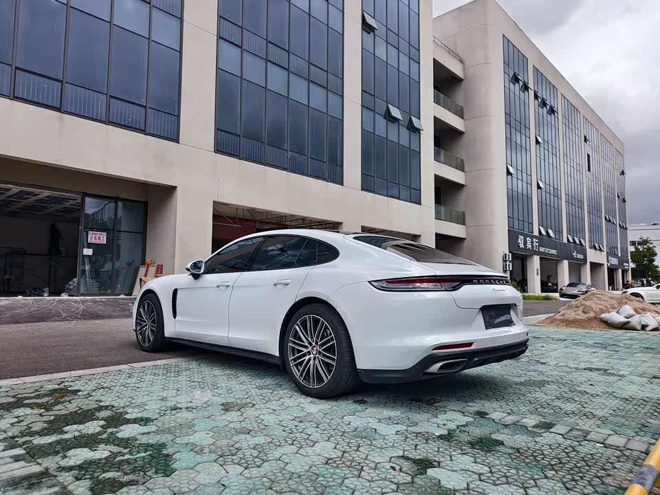 Porsche Panamera Porsche Panamera