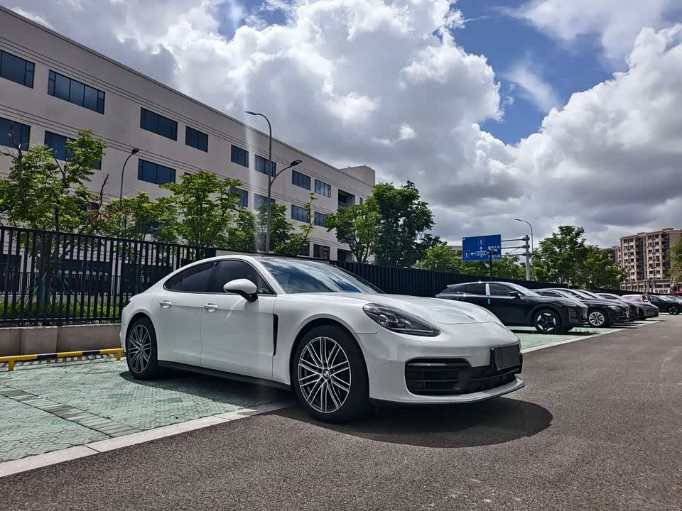 Porsche Panamera Porsche Panamera