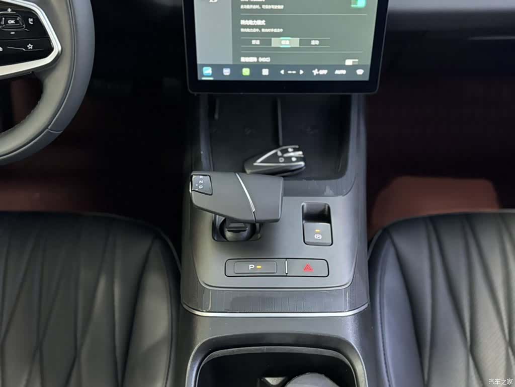Changan NE, 2023 18