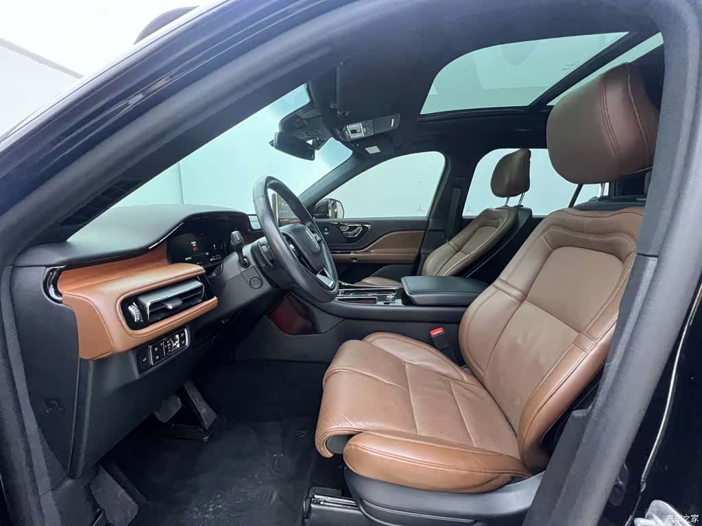 Lincoln Aviator, 2021 18