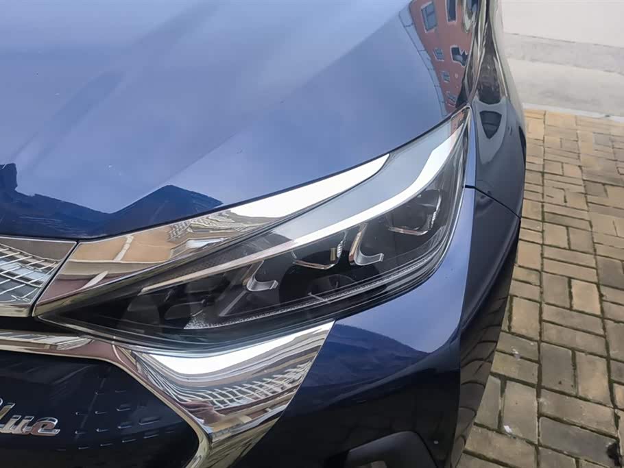 BAIC Beijing EX5