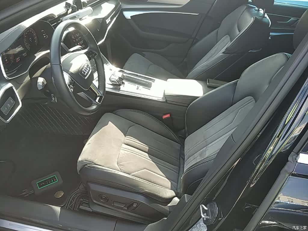 Audi A6L, 2022 15