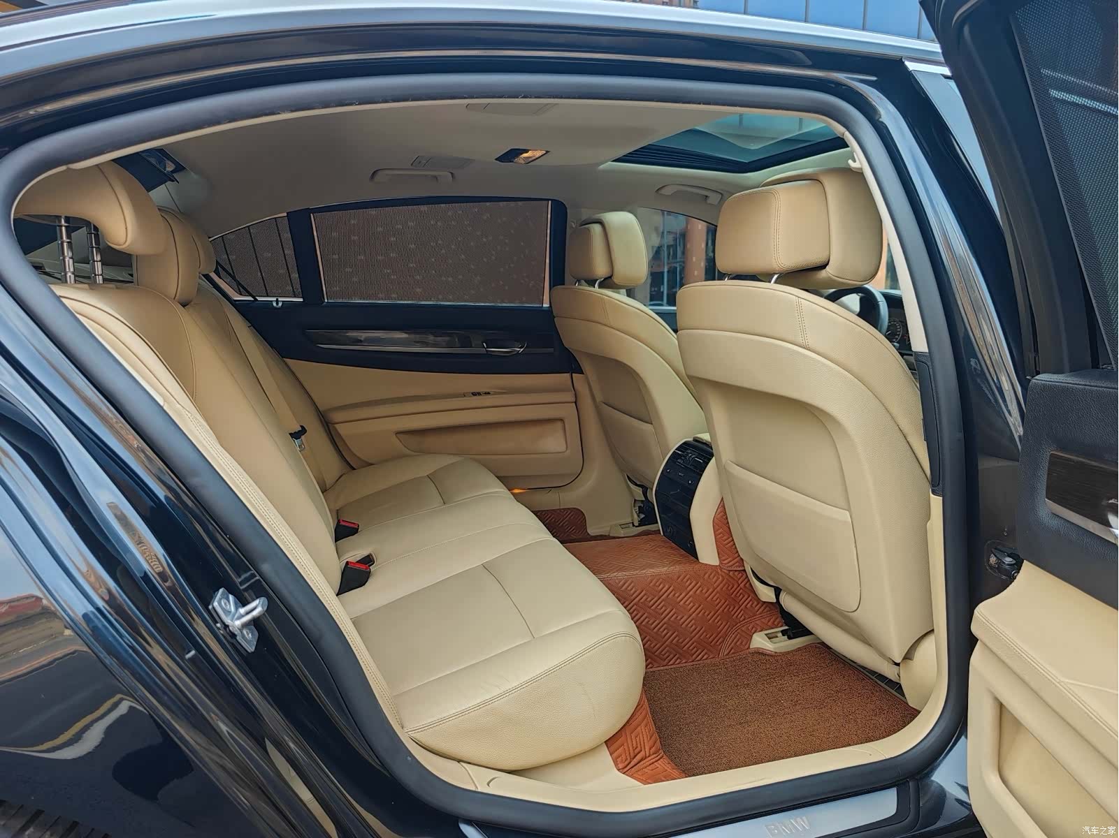 BMW 7 Series, 2012 12