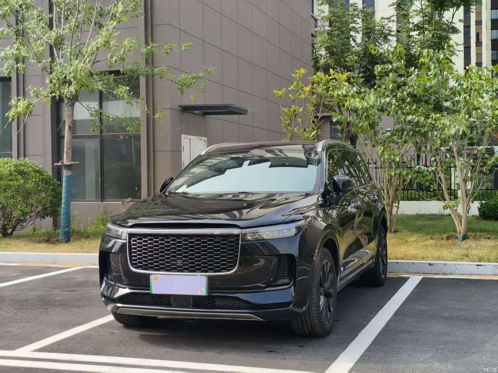 Li Auto ONE, 2022 1