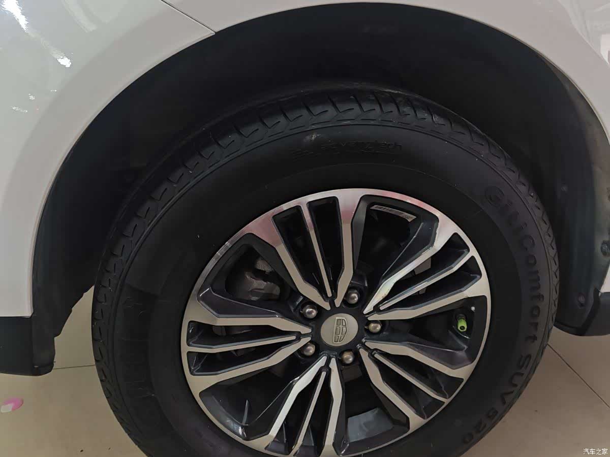 Geely X6, 2019 11