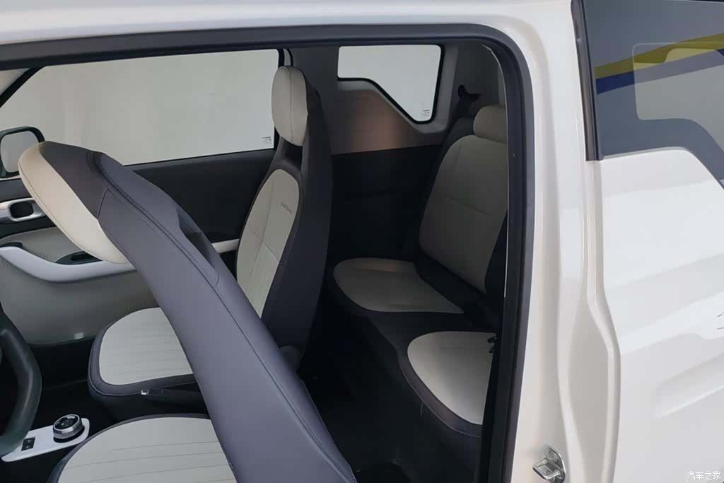 Geely Panda, 2026 11