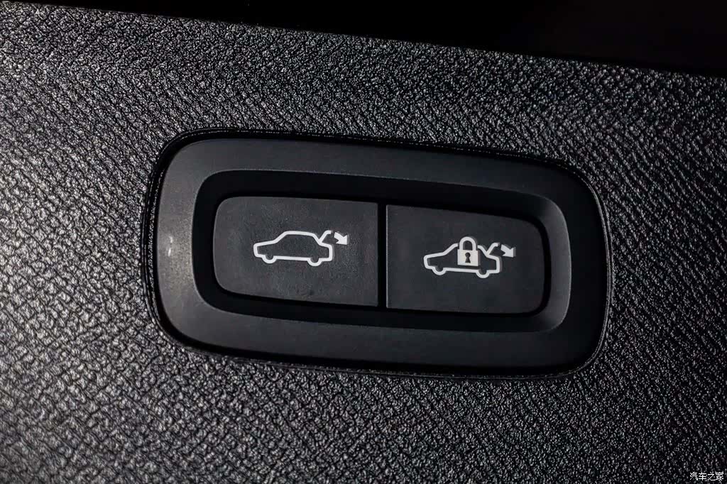 Volvo XC90, 2024 7