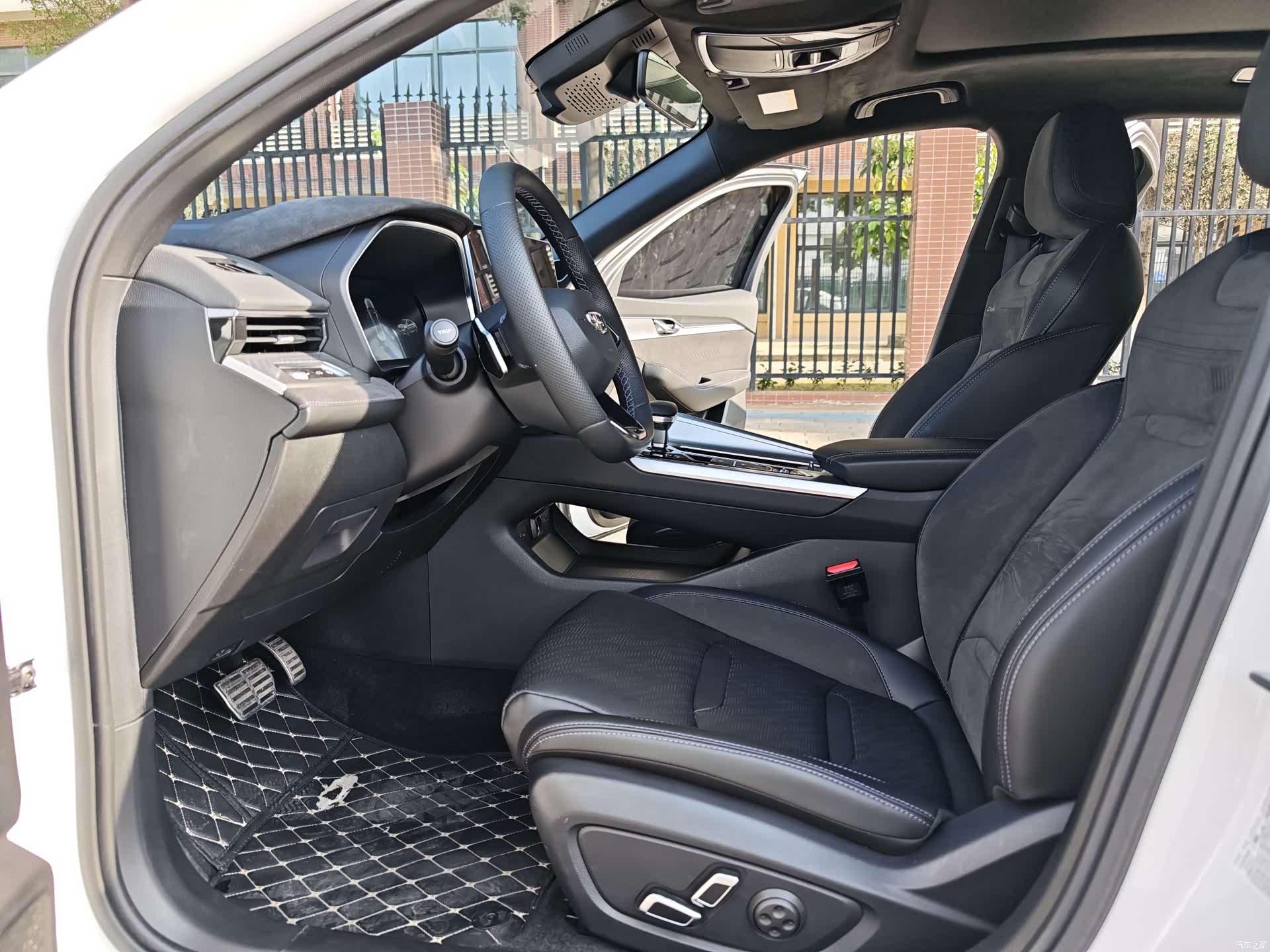 Geely Preface, 2024 11
