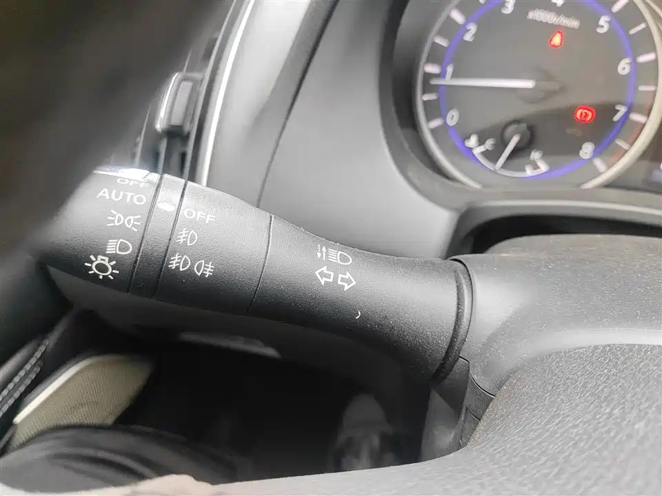 Infiniti Q60 Infiniti Q60