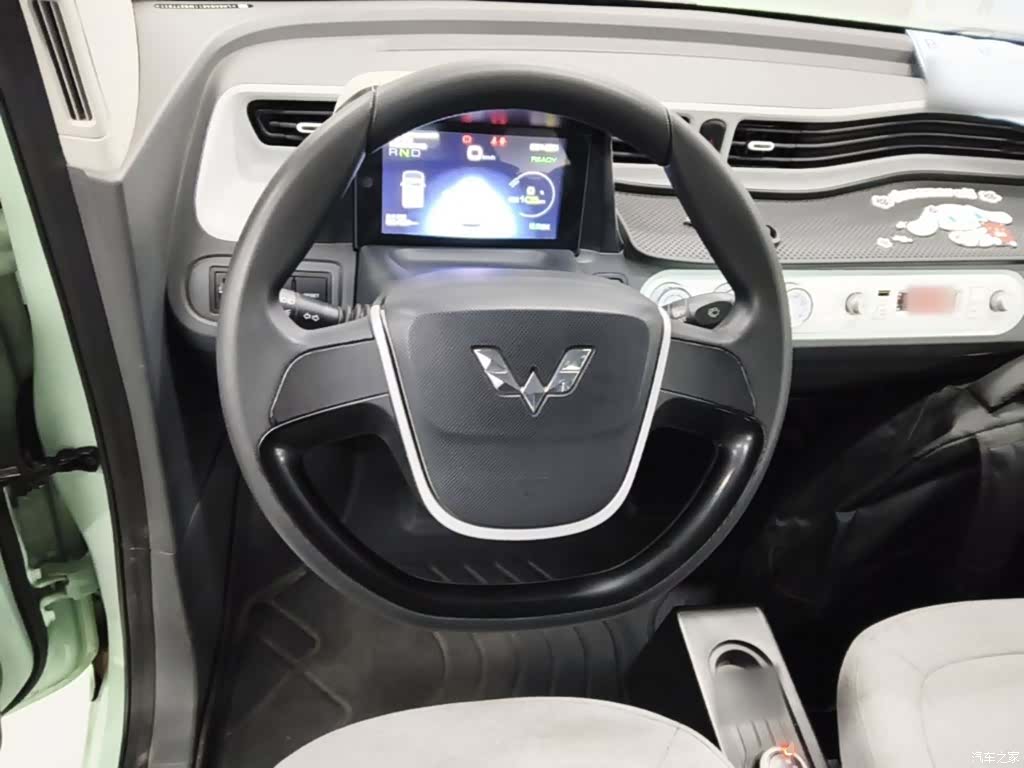 Wuling MINIEV, 2021 7