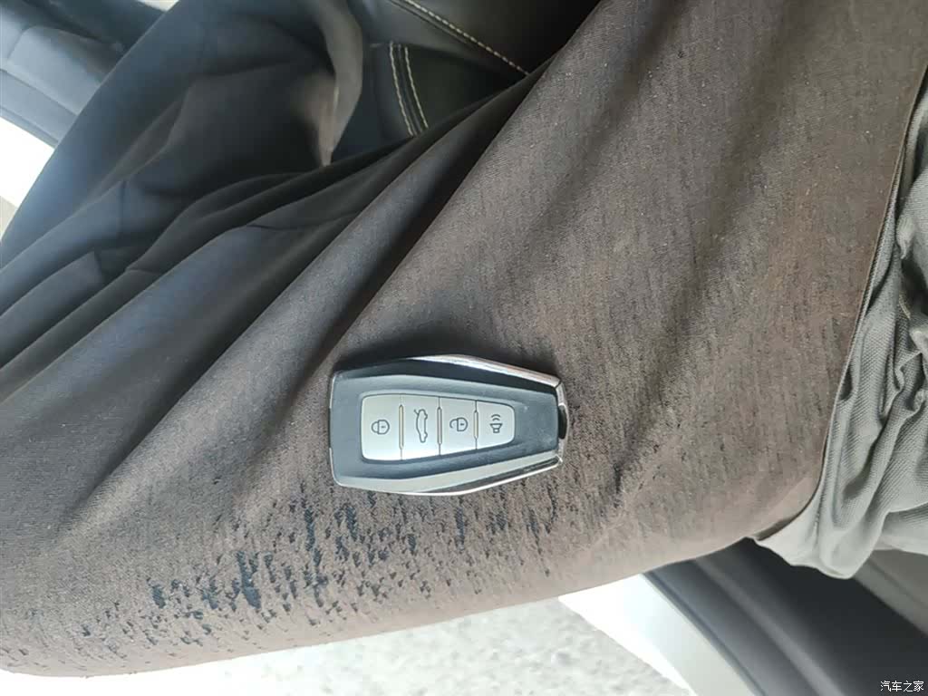Geely Binray, 2021 17