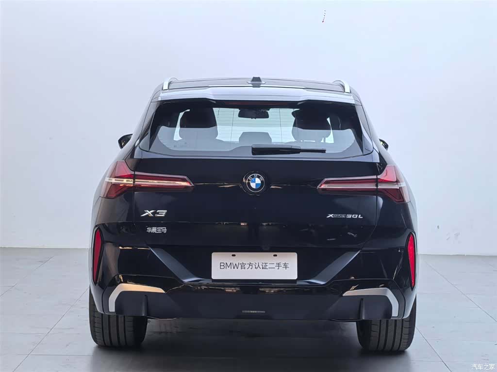BMW X3, 2025 все фото