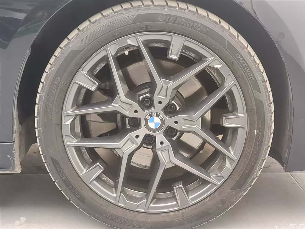 BMW 3 Series, 2025 18