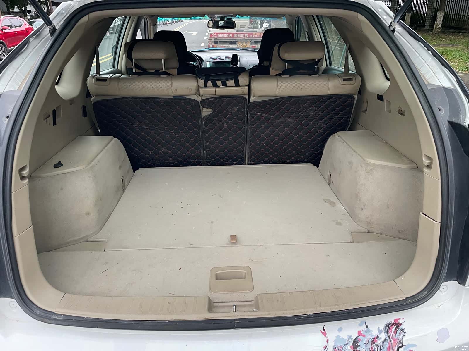 BYD S6, 2012 6