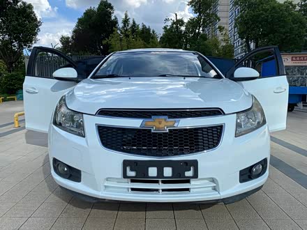 ³ 2013 1.8L SX AT