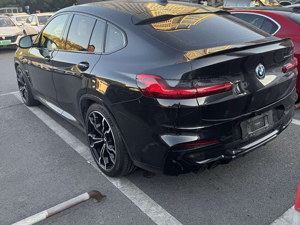 BMW X4 M