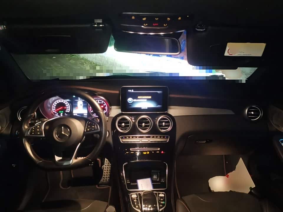 Mercedes-Benz GLC AMG