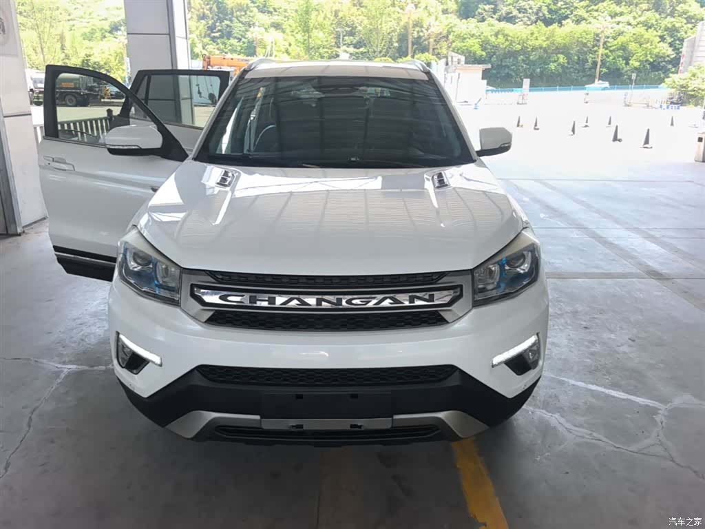 Changan CS75, 2017 3