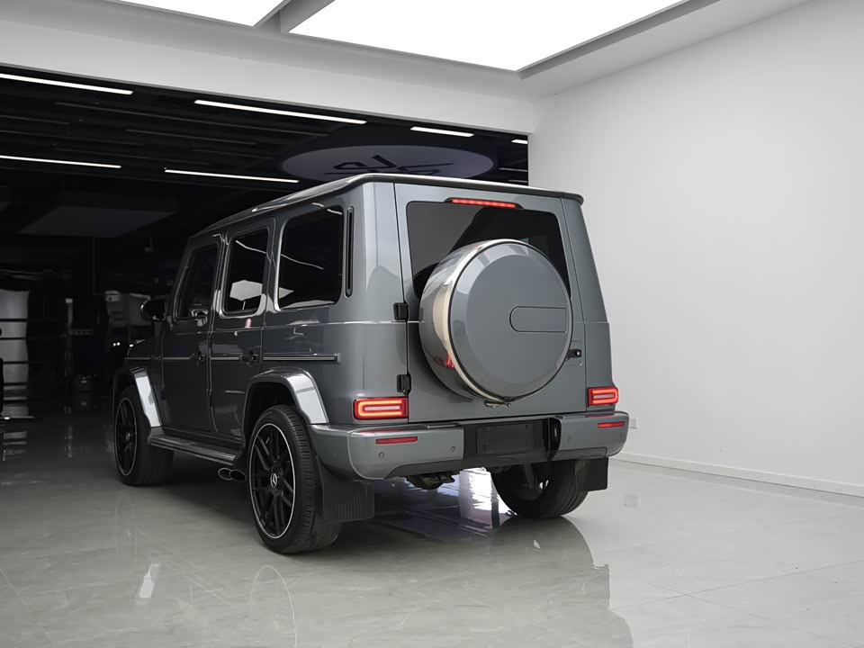 Mercedes-Benz G-class
