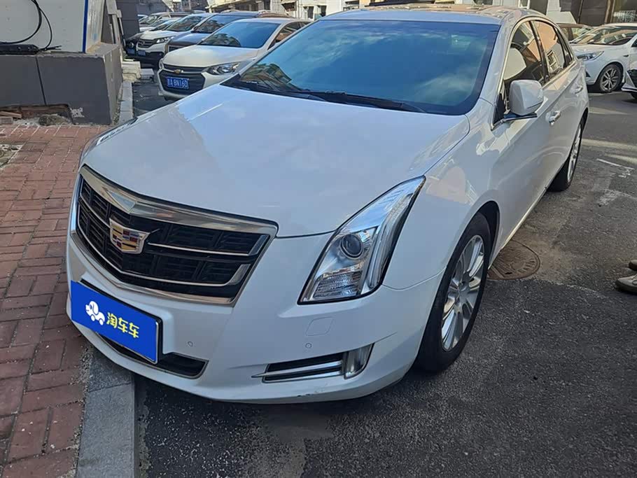 Cadillac XTS