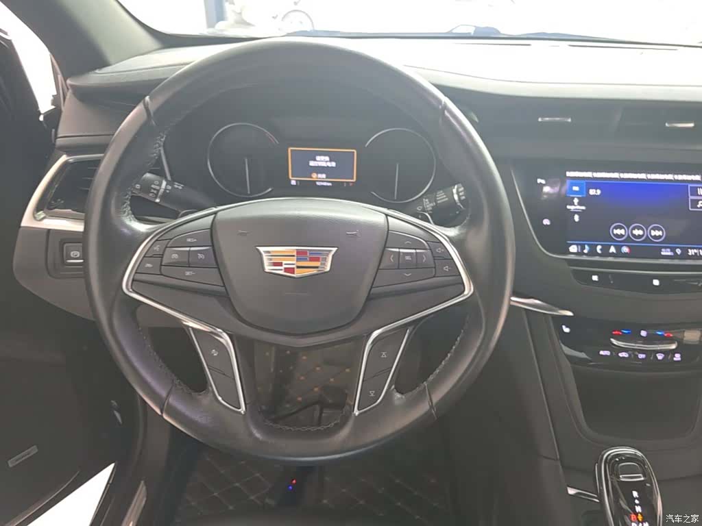Cadillac XT5, 2020 11