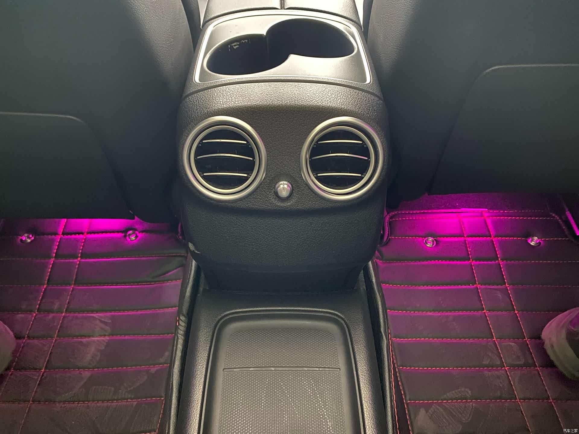 Mercedes-Benz E-Class, 2018 30