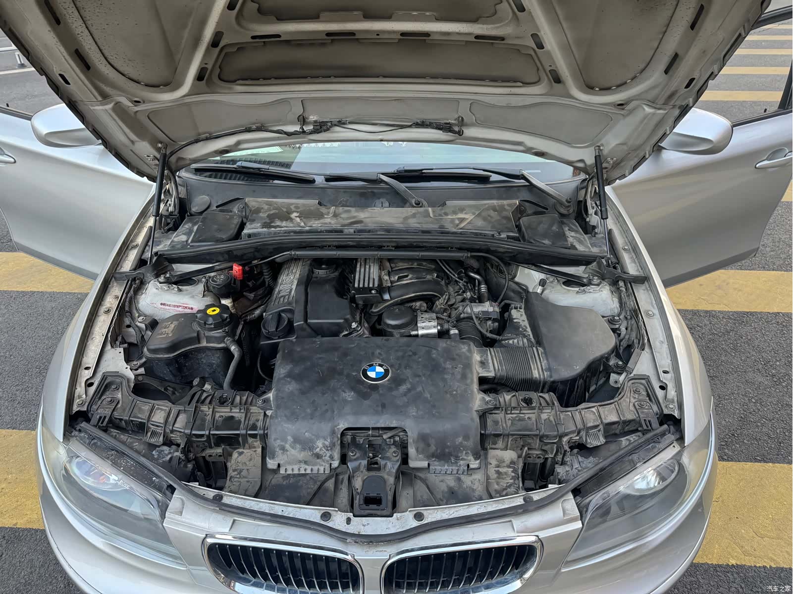 BMW 1 Series, 2011 16