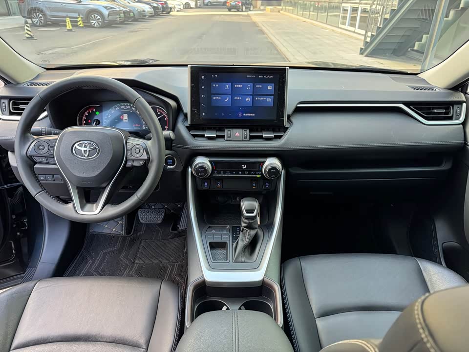 Toyota RAV4 Rongfang