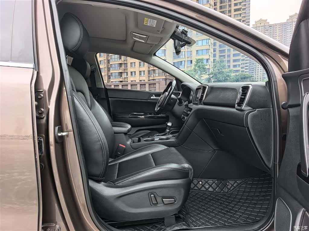 Kia KX5, 2016 11