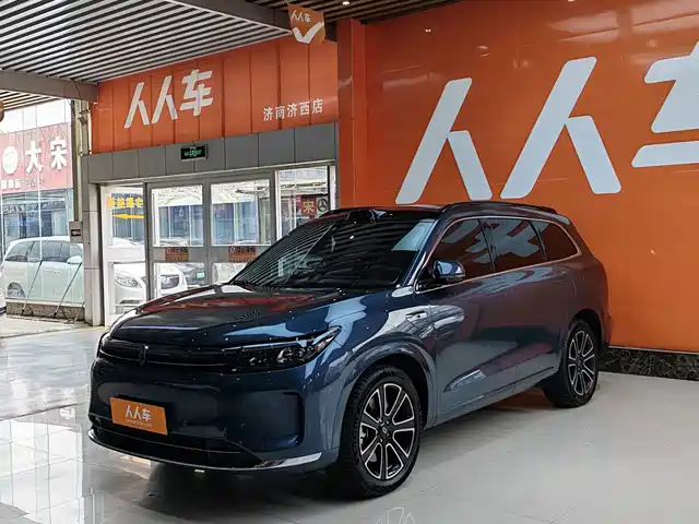 AITO M7 2024 — купить из Китая под заказ