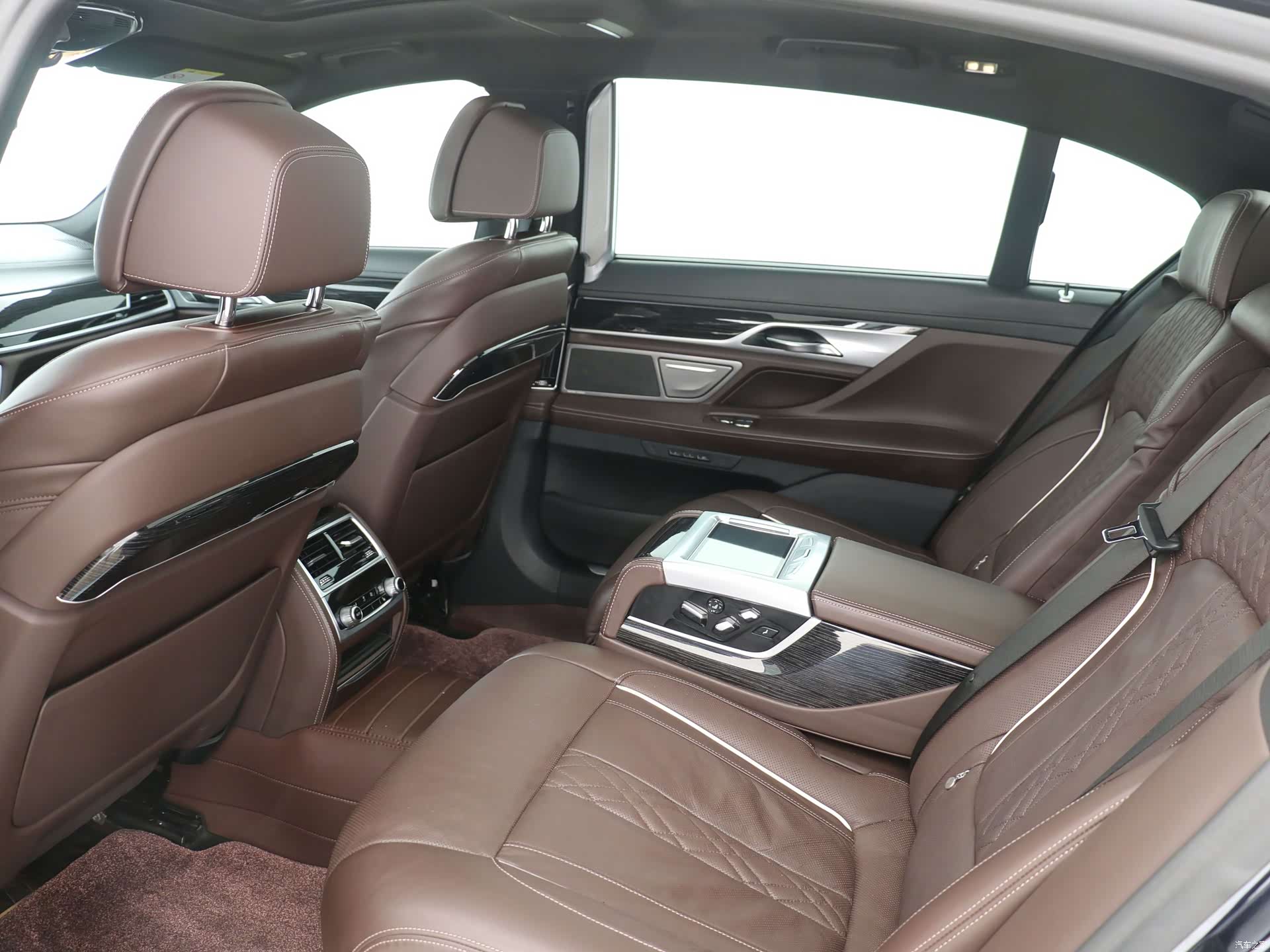 BMW 7 Series, 2020 13