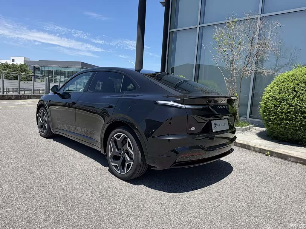 NIO L60, 2024 23