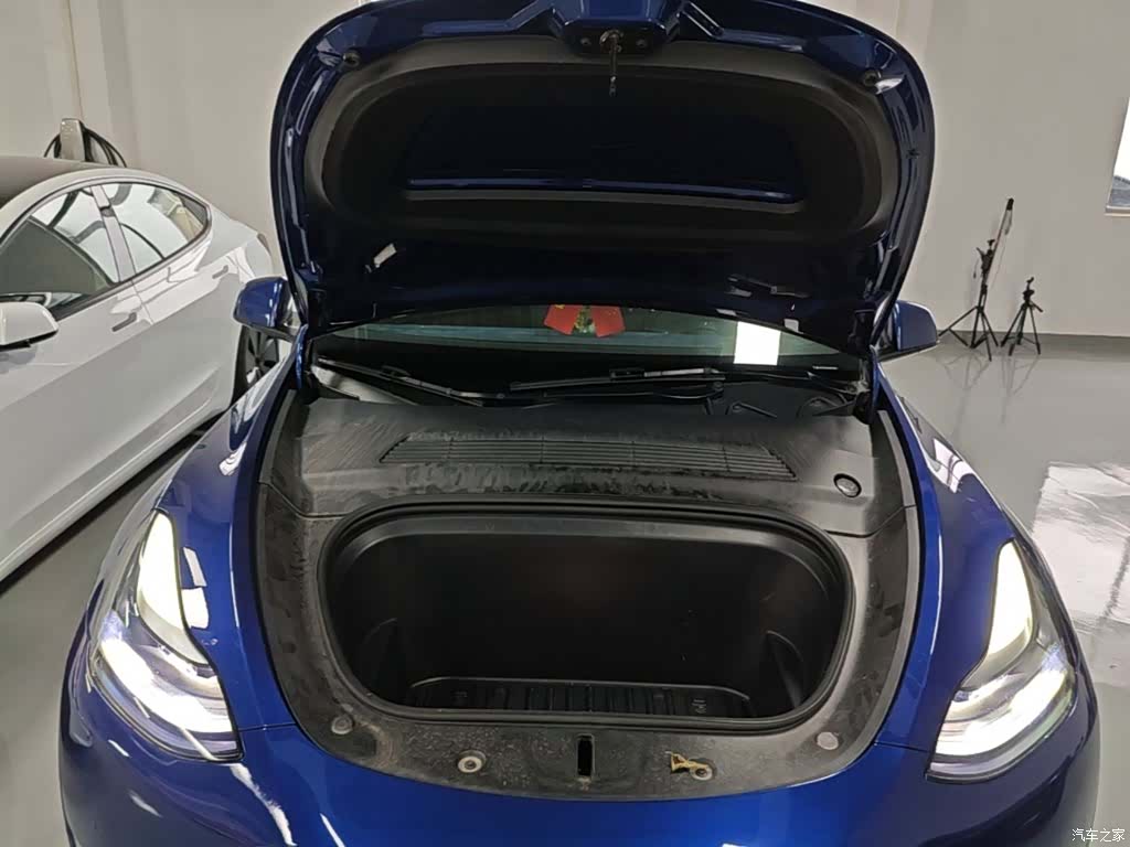 Tesla Model Y, 2021 20