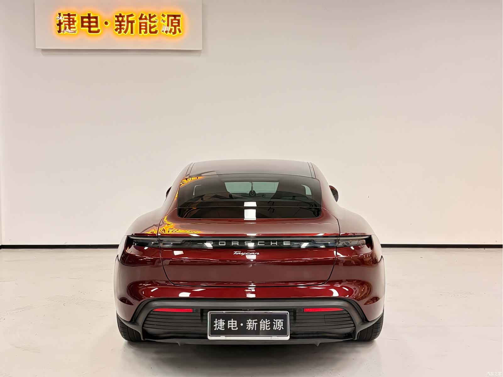 Porsche Taycan, 2021 15