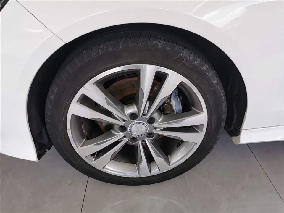 Mercedes-Benz E-class Mercedes-Benz E-class