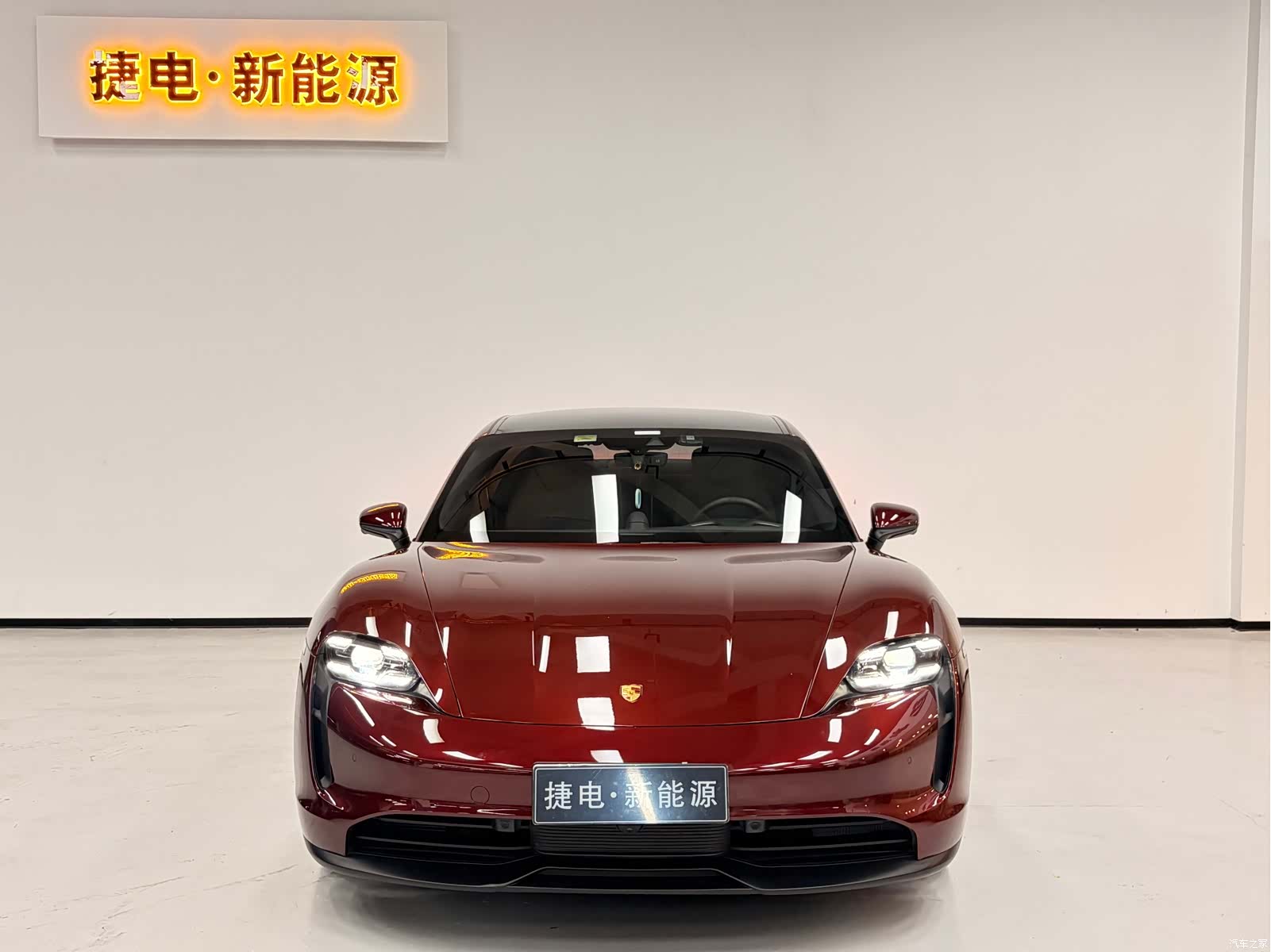 Porsche Taycan, 2021 2