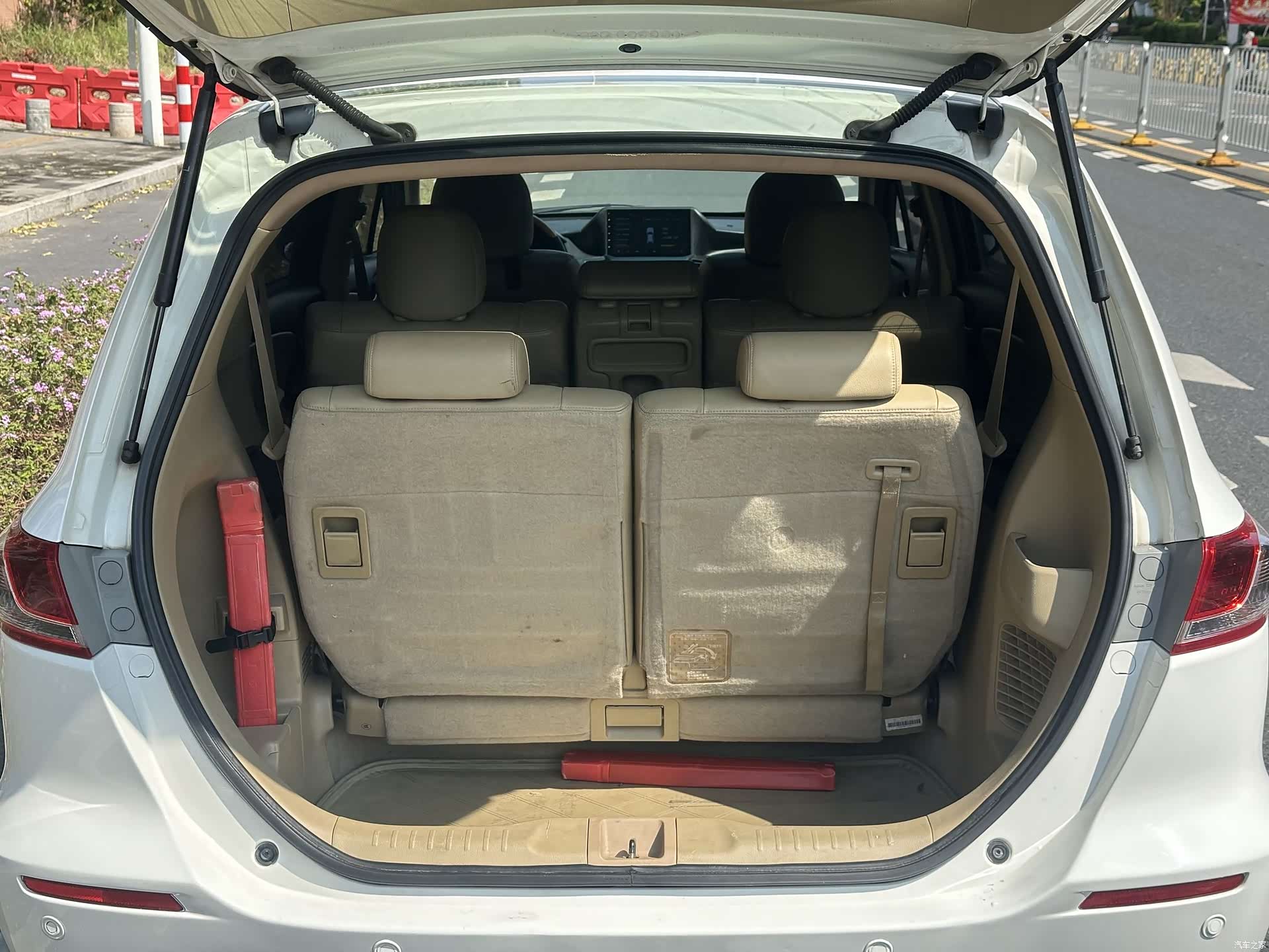 Honda Odyssey, 2011 10