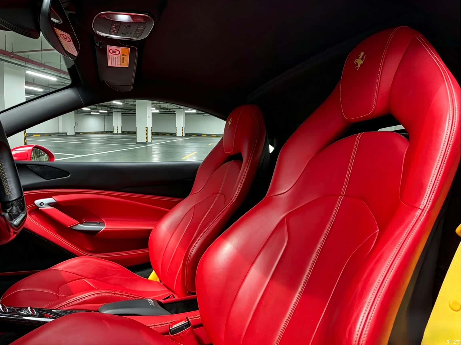 Ferrari F8, 2021 7
