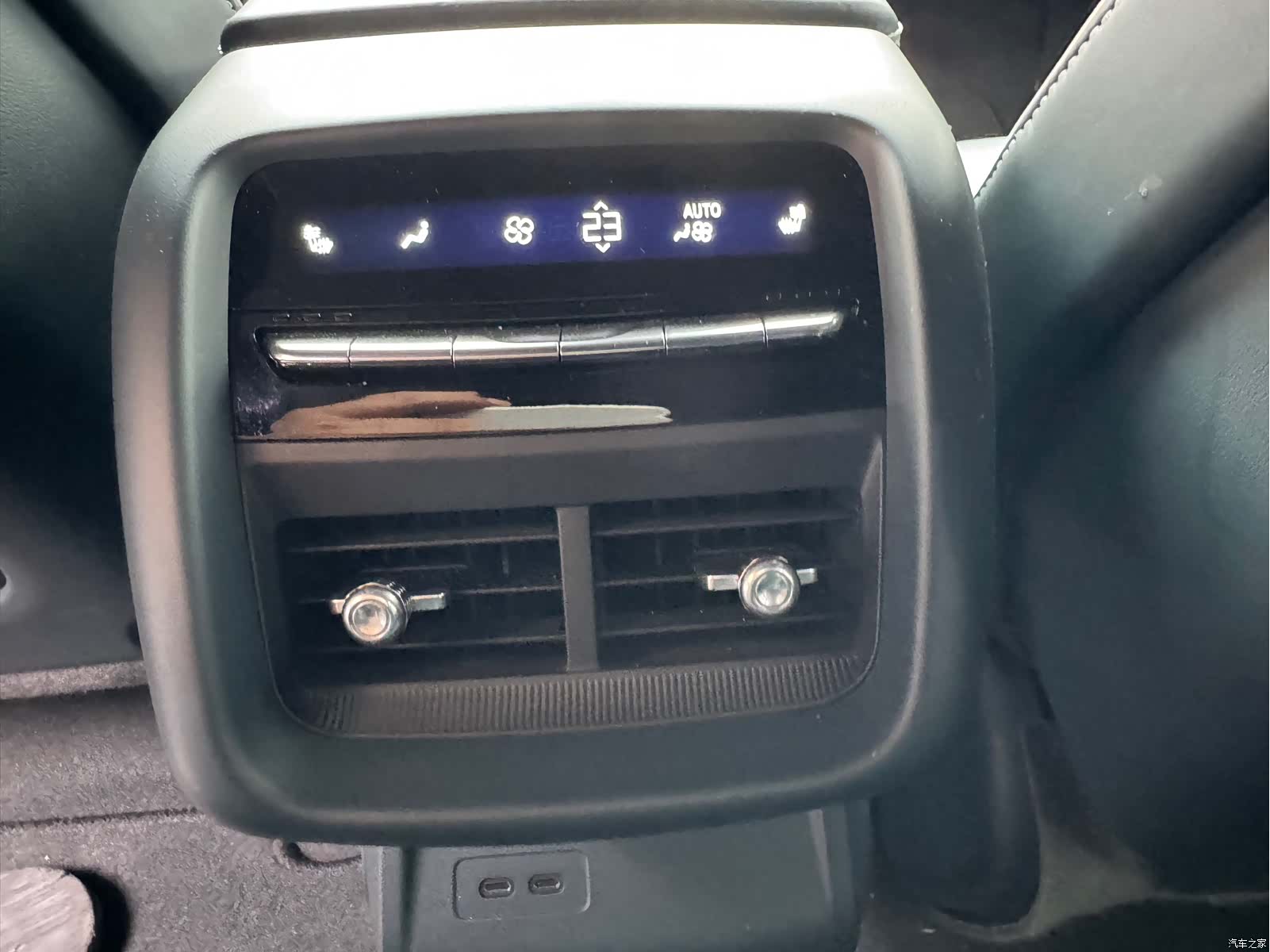 Cadillac IQ, 2023 11