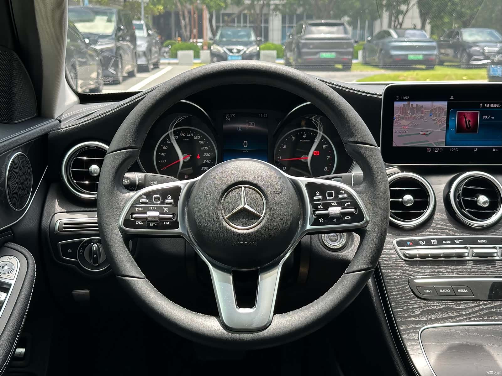 Mercedes-Benz C-Class, 2019 9